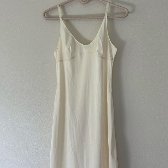 Vintage Lorraine Slip Dress Ivory Lace Trim Adjustable Straps 70s 80s Made USA - Picture 7 of 14